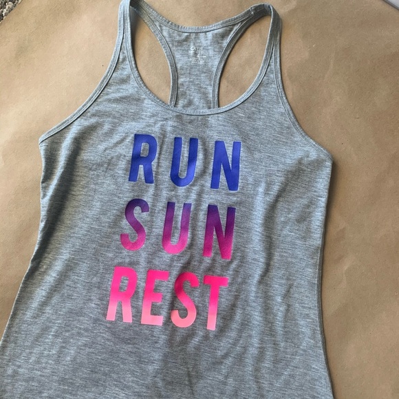 GAP Tops - Gap | GapFit Cool Dry Light Grey Athletic Tank